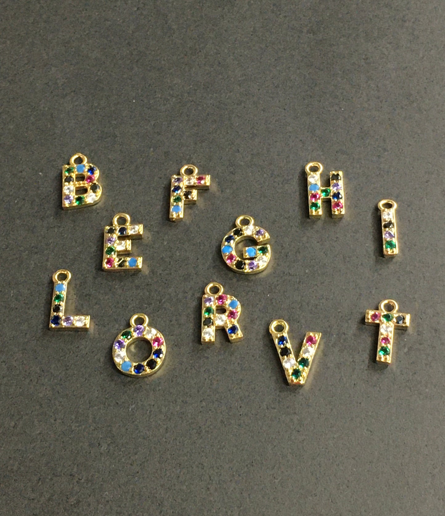 12mm Letter with Pave Multicolor Qty 1 / Letra 18486