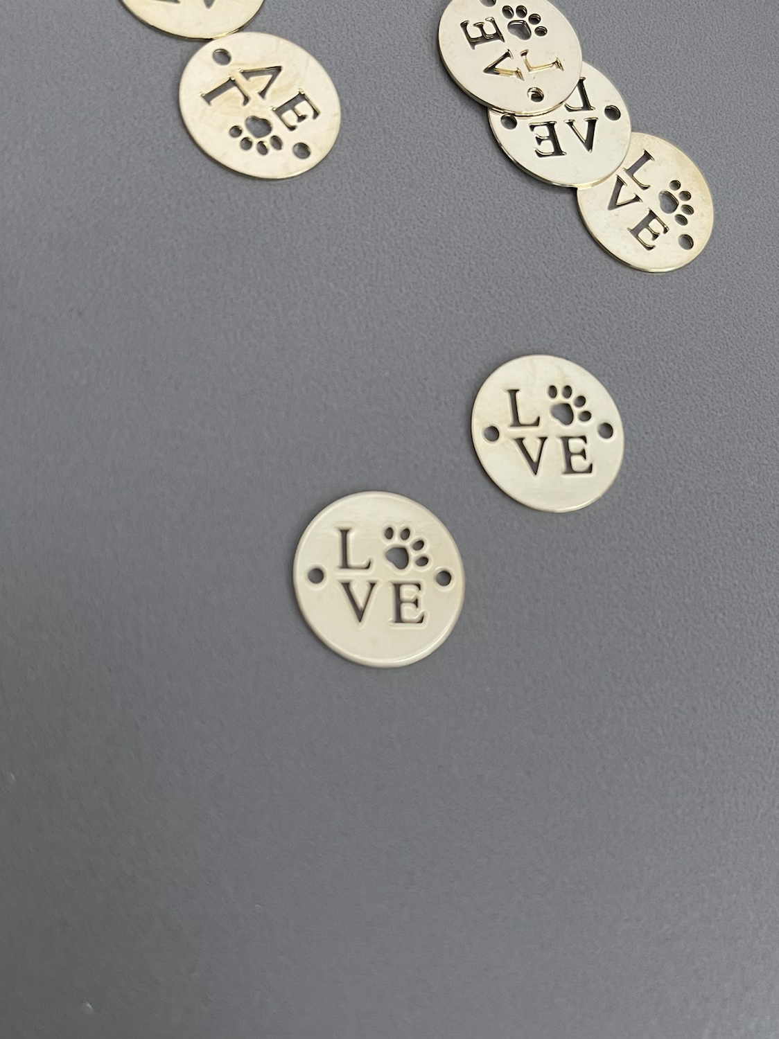 25mm Love gold filled connector with dog🐕 print 22536