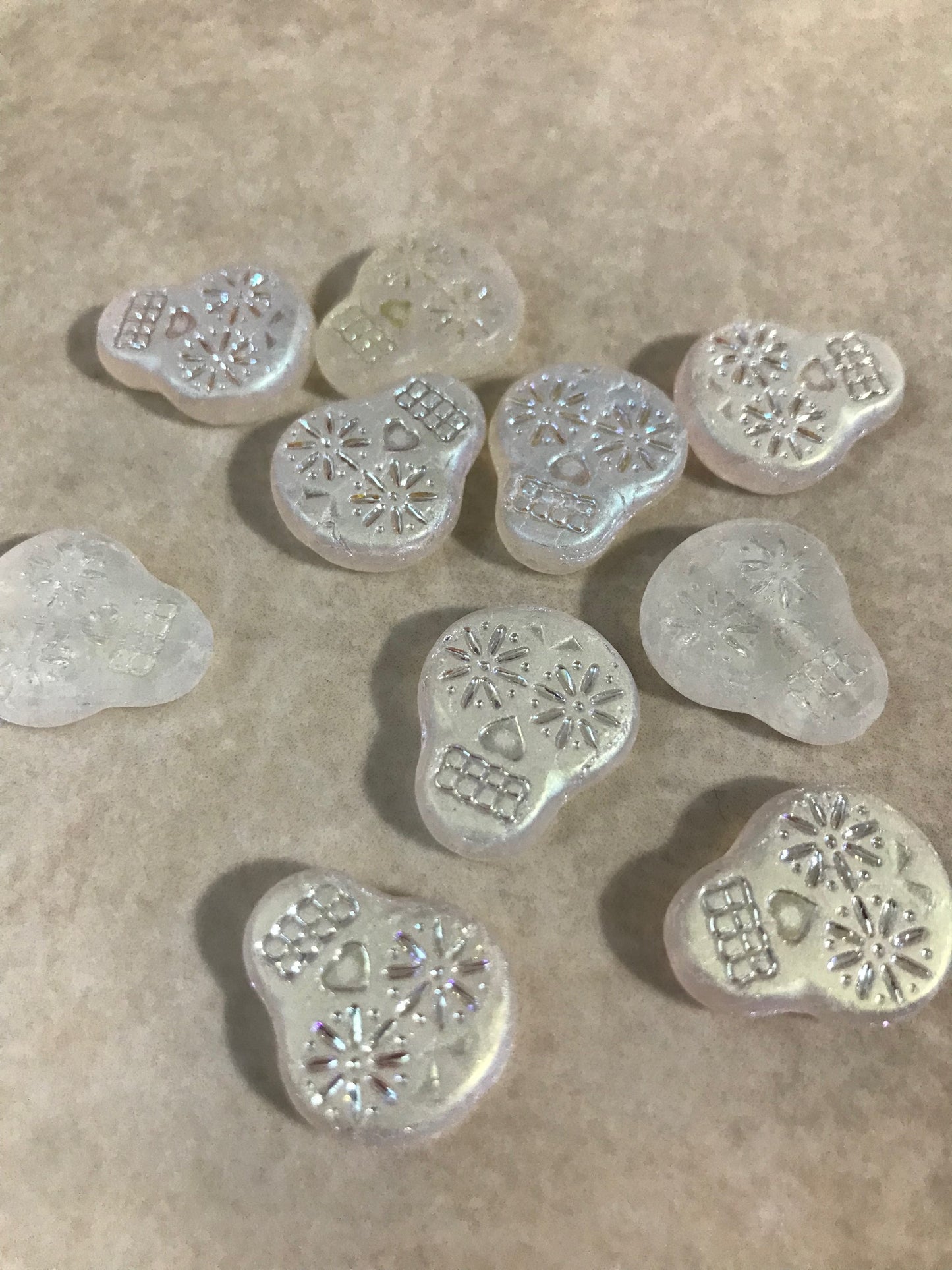 19mm Czech Skull Qty1- 23964