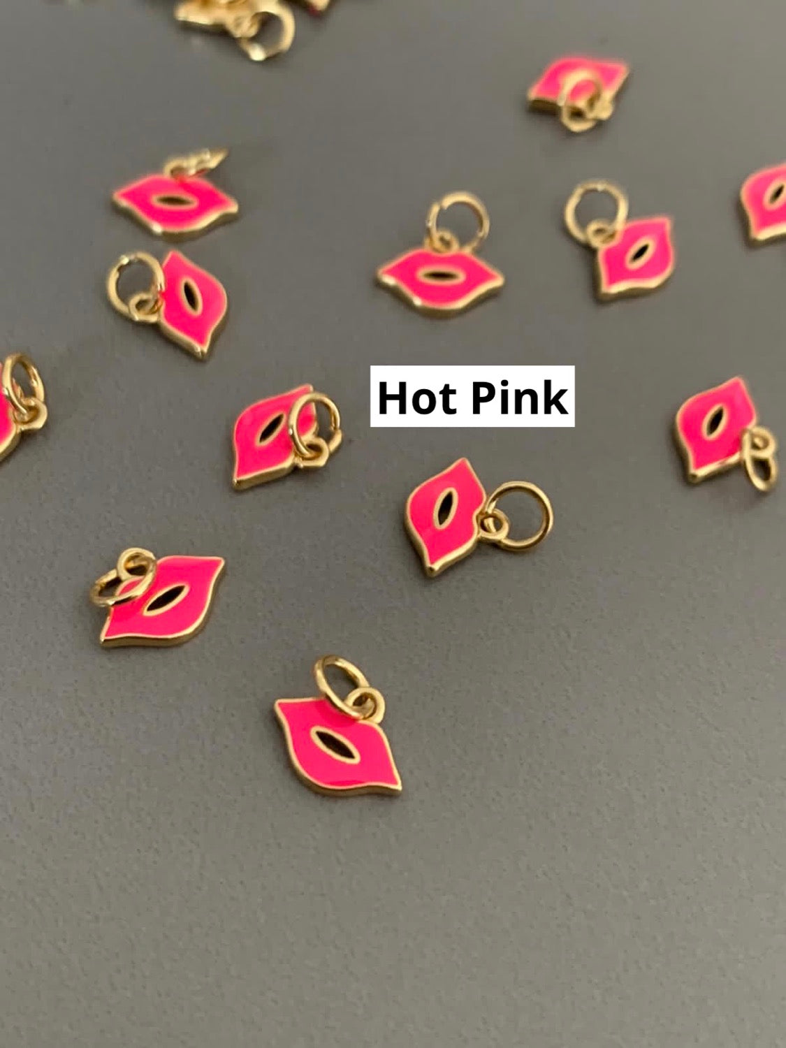 11mm Mini Lips Qty 1 / 21674
