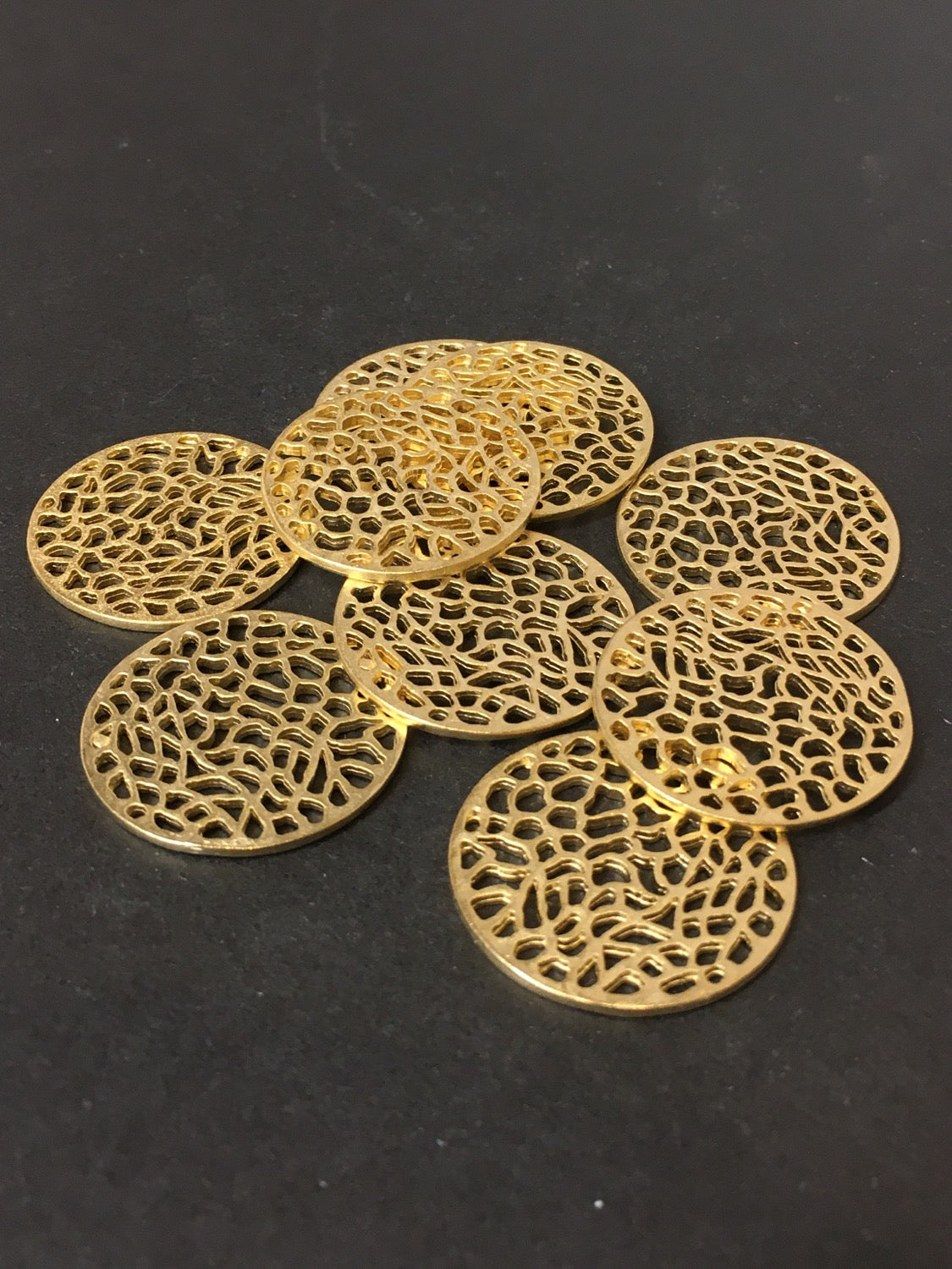 27mm Round Net Matte Qty 1 / 6829