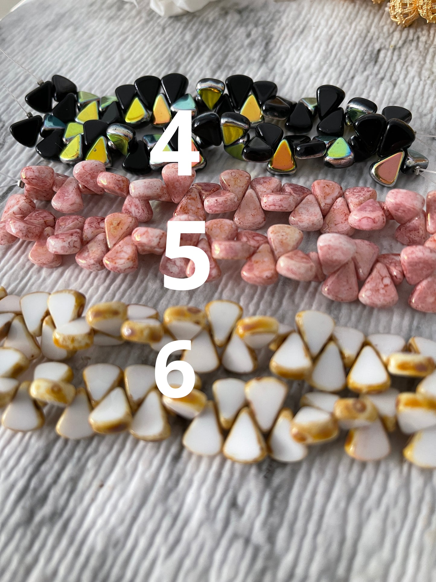 11mm Czech glass sideways drop/qty 30 beads per strand 24045