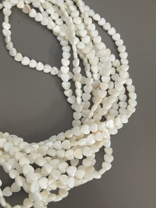 6x6mm Heart Creamy Freshwater qty1-22689