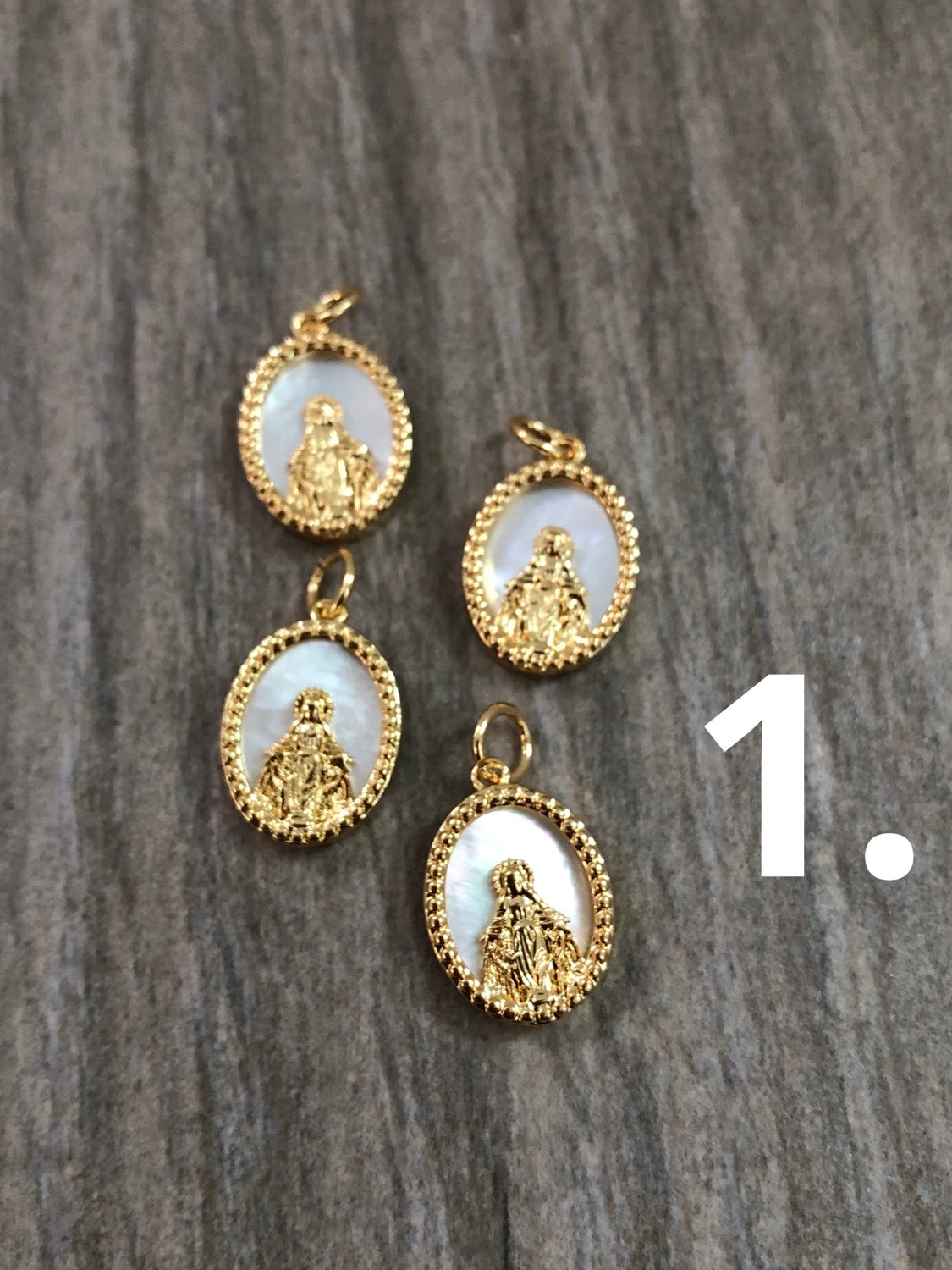 16mm Mother Of Pearl Virgen Mary/Guadalupe qty1