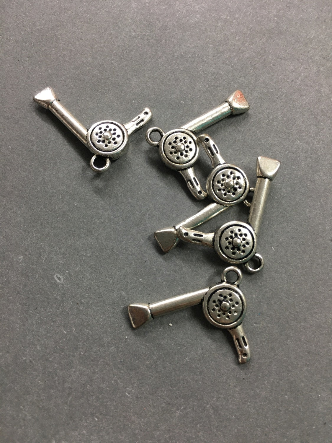 22mm Blower Charm Silver Qty 5