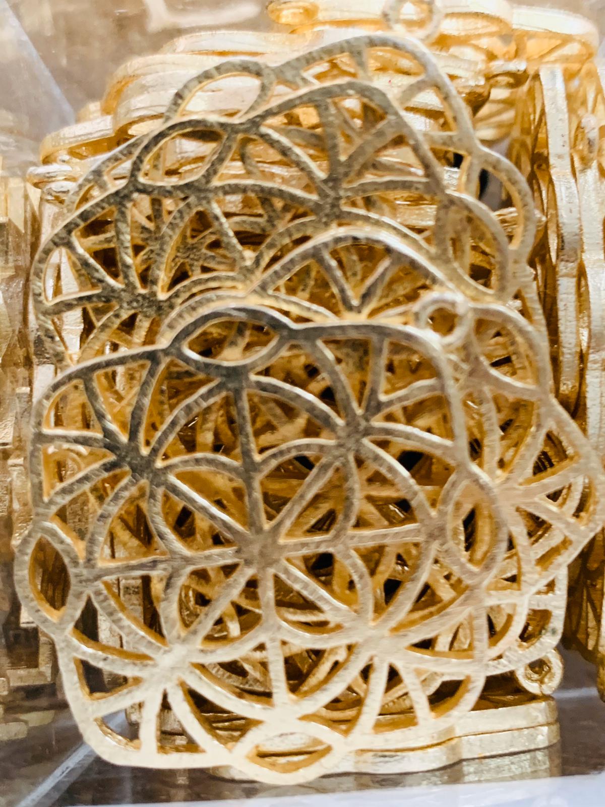 39mm 4 Sides Pendant durable / Colgante baño de oro 17024