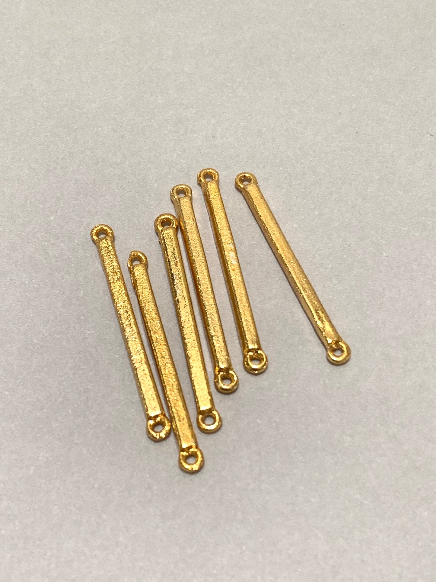 Tube with Loop Qty 6 / Tubo
