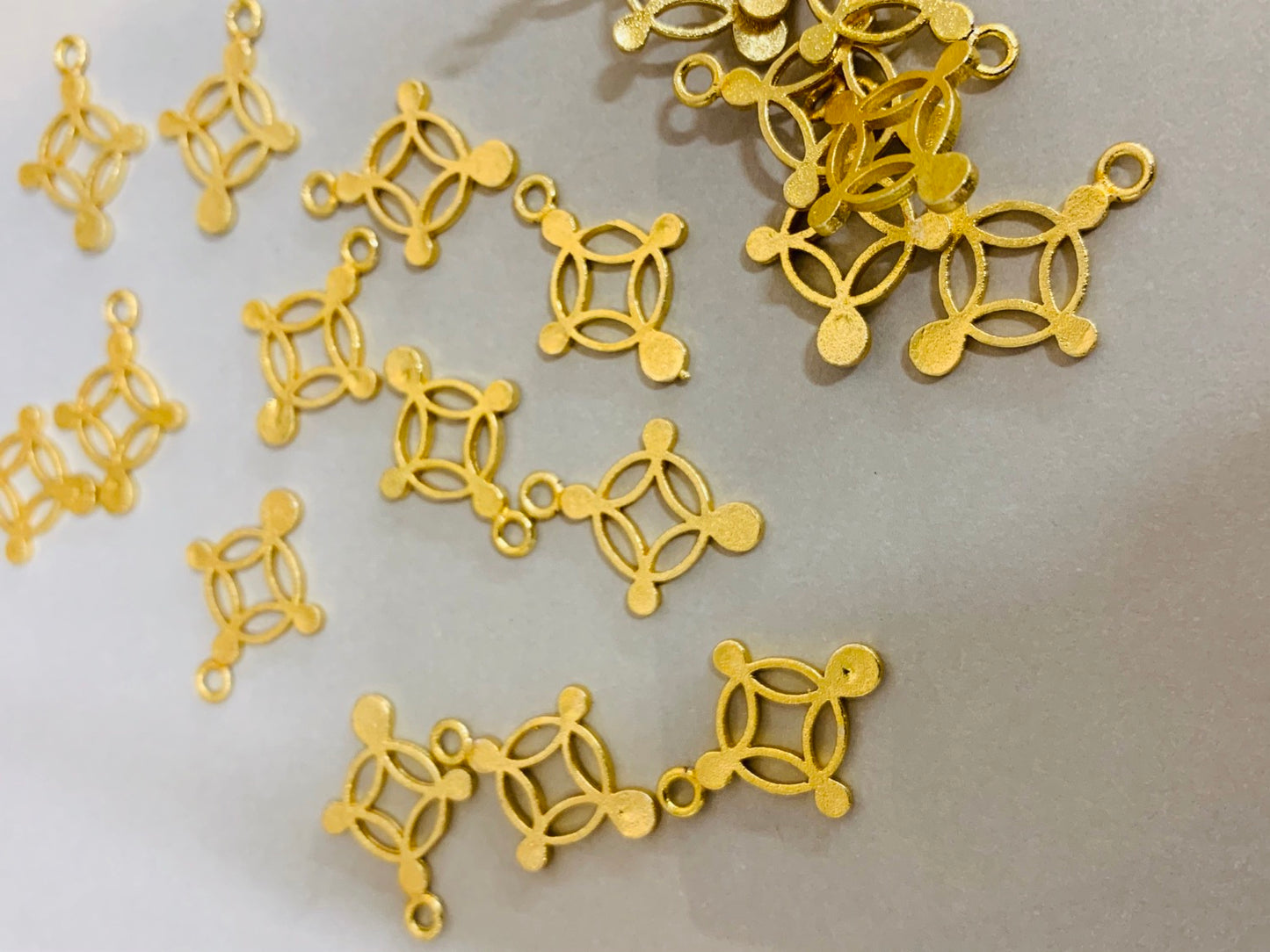 30mm Cross Circle 14565