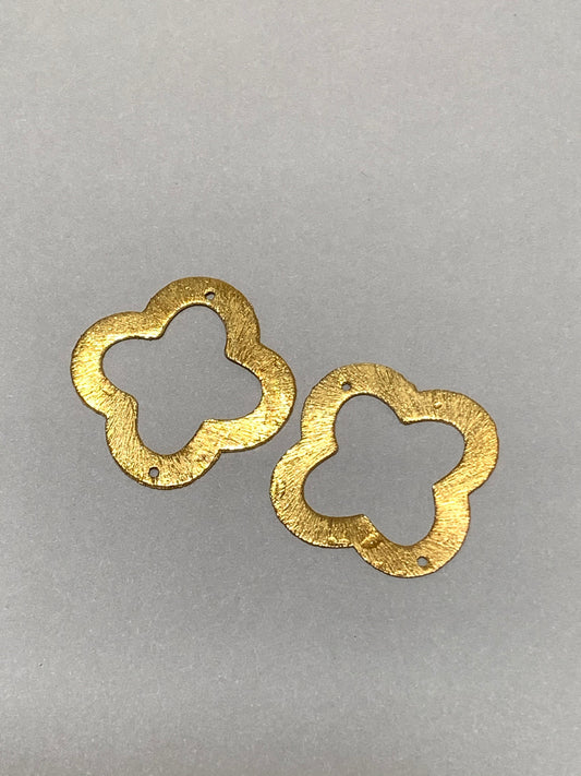 32mm Clover Connector  Gold Qty 2 /  Trebol conector