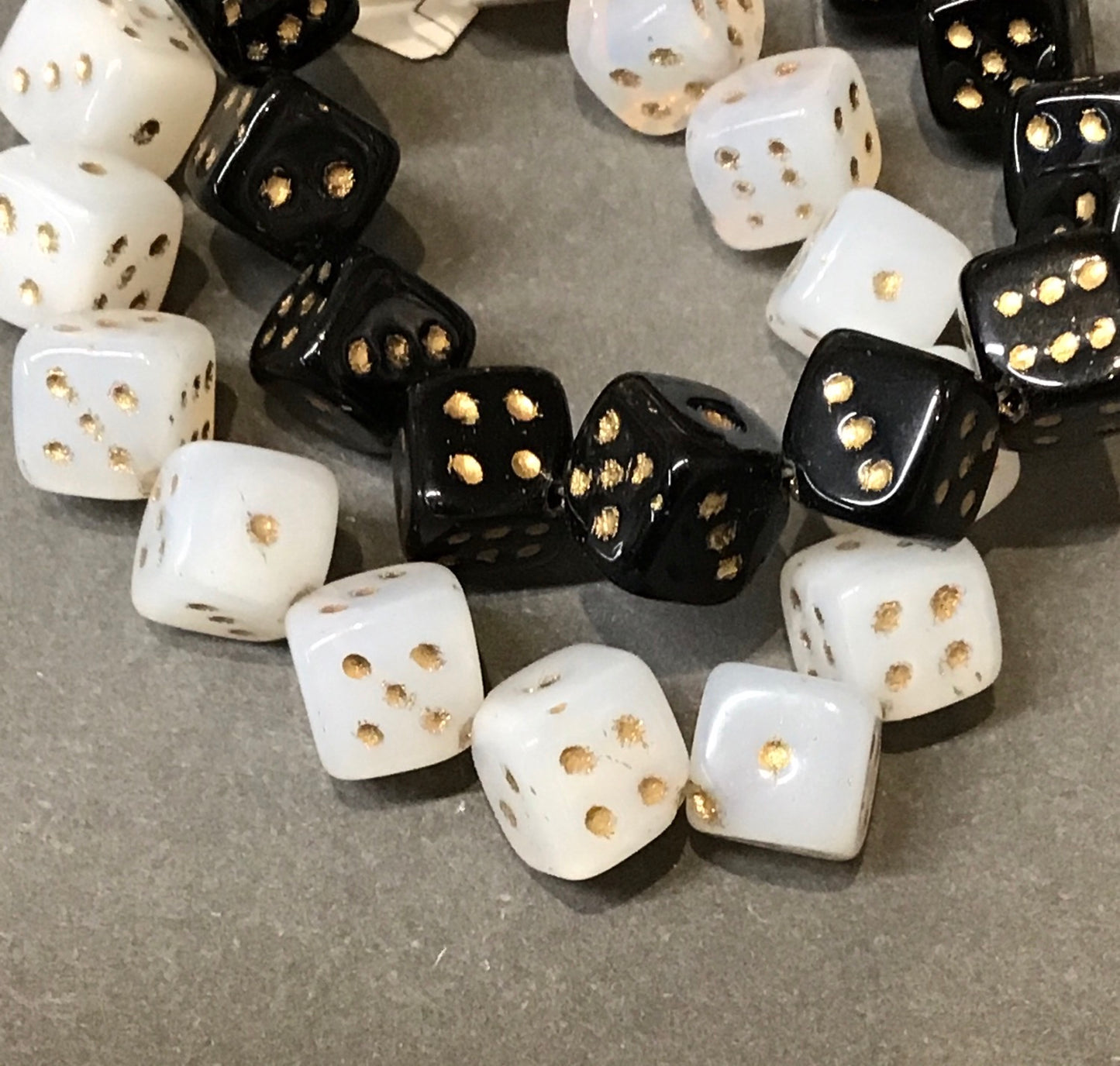 8mm White or Black Dice Czech Strand / Dados