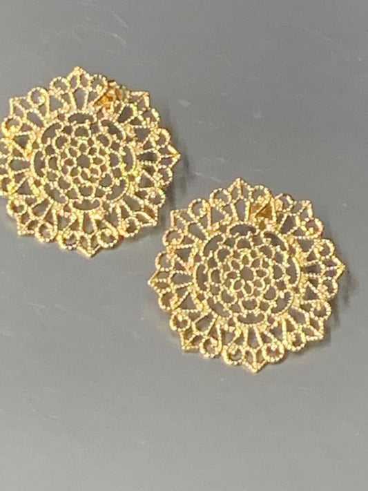 30mm Mandala Post  1 pair Gold Filled