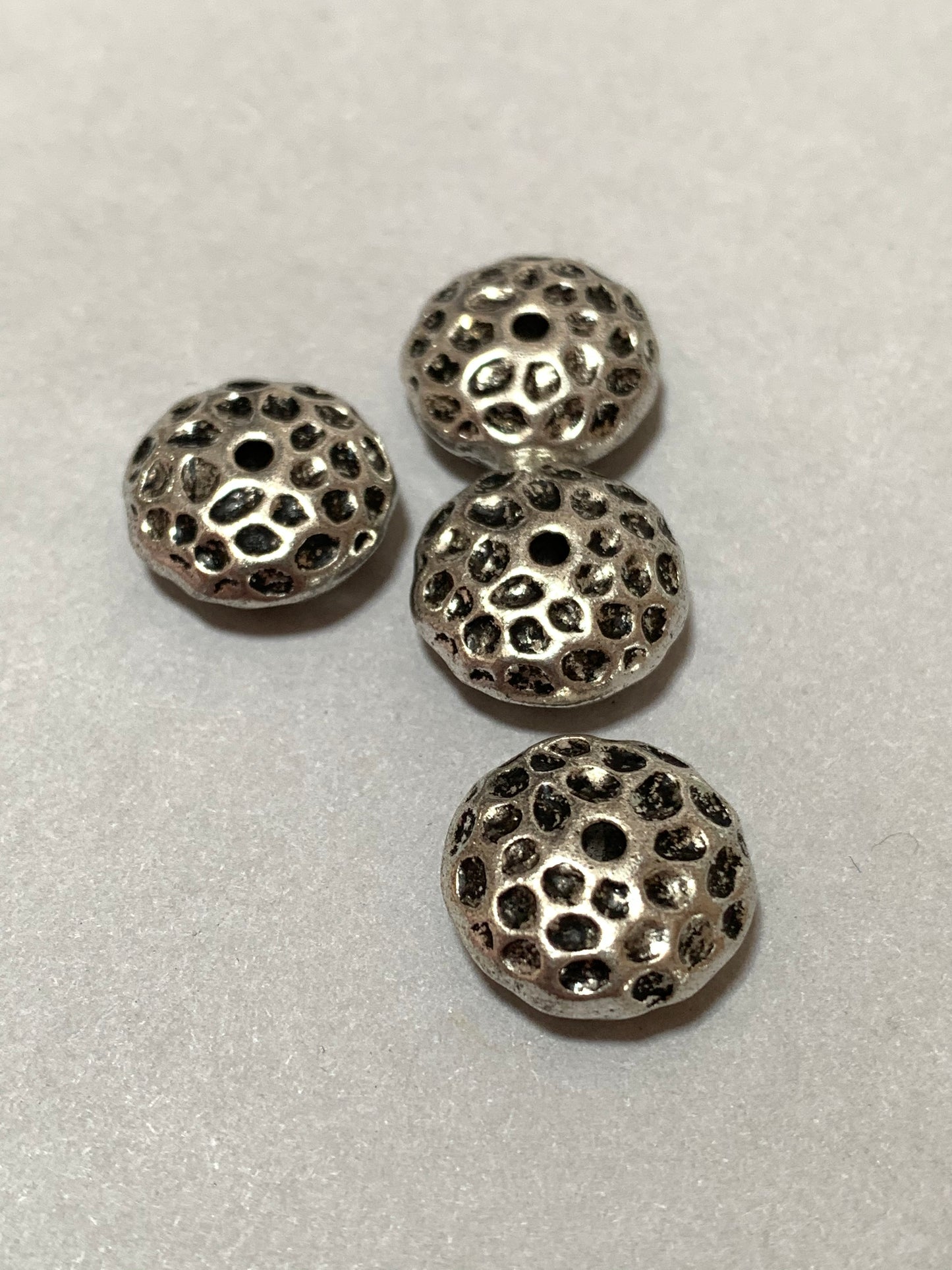 Rondelle Hammered Spacer Silver Qty 4 / Separador 4403