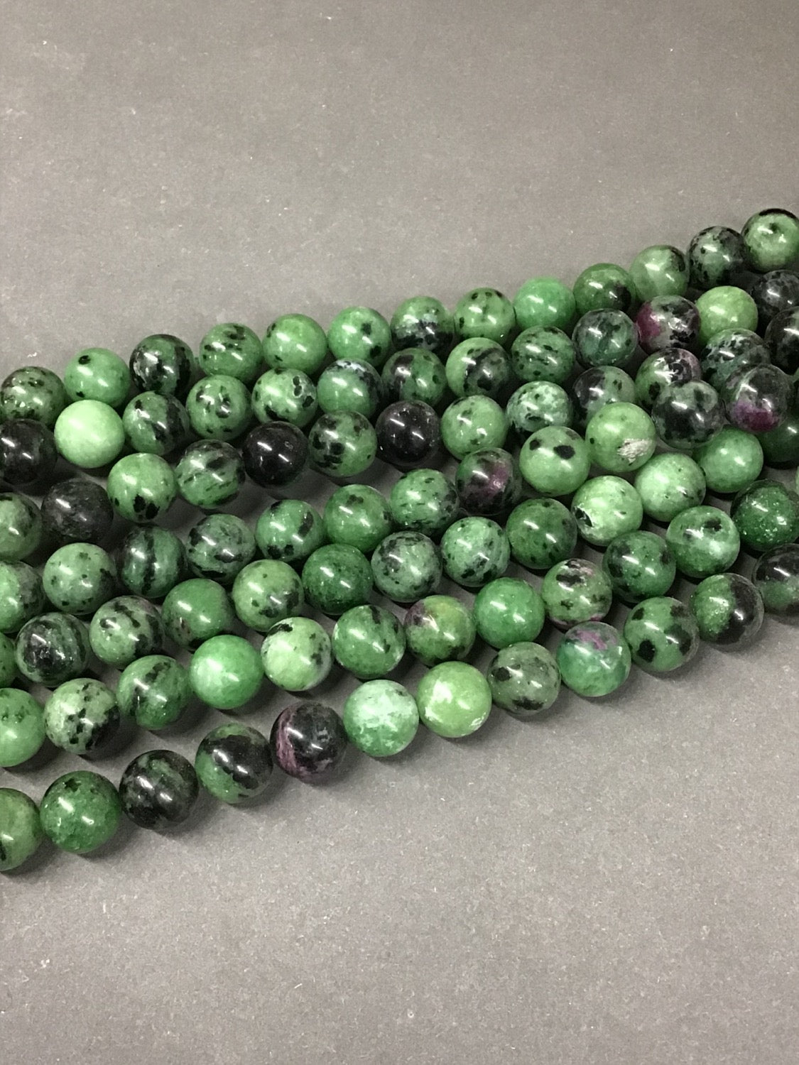 8mm Ruby Zoisite