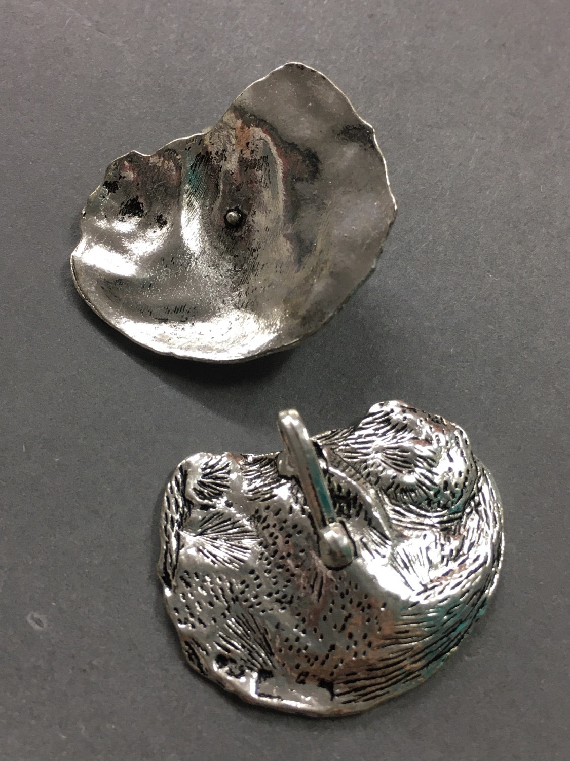 32mm Hamerred Pendant qty 2