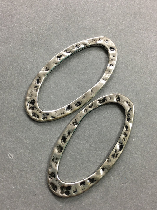 39x20mm Oval hammered Silver qty 2