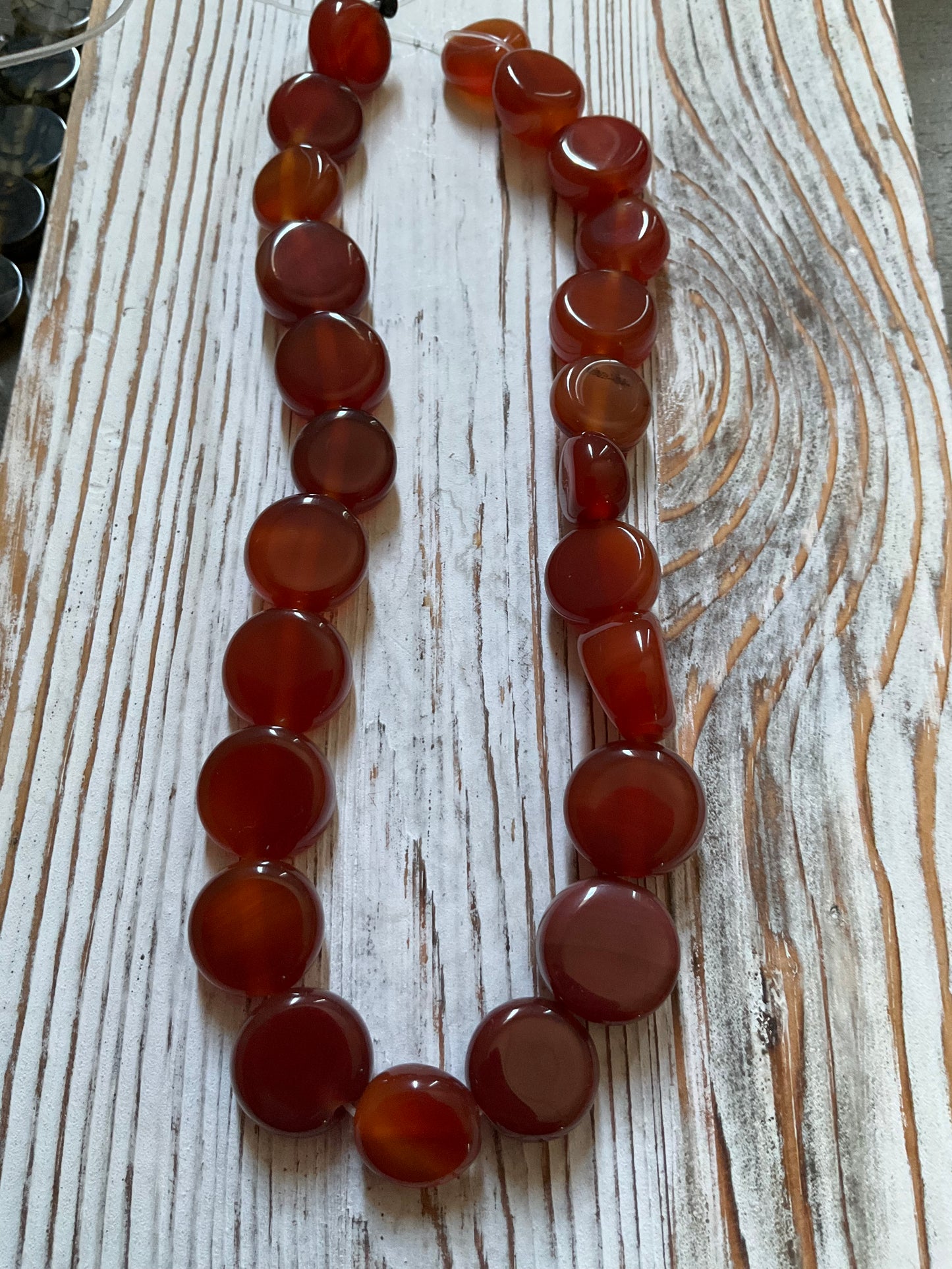 Irregular Round Coin Agate Strand (28395)