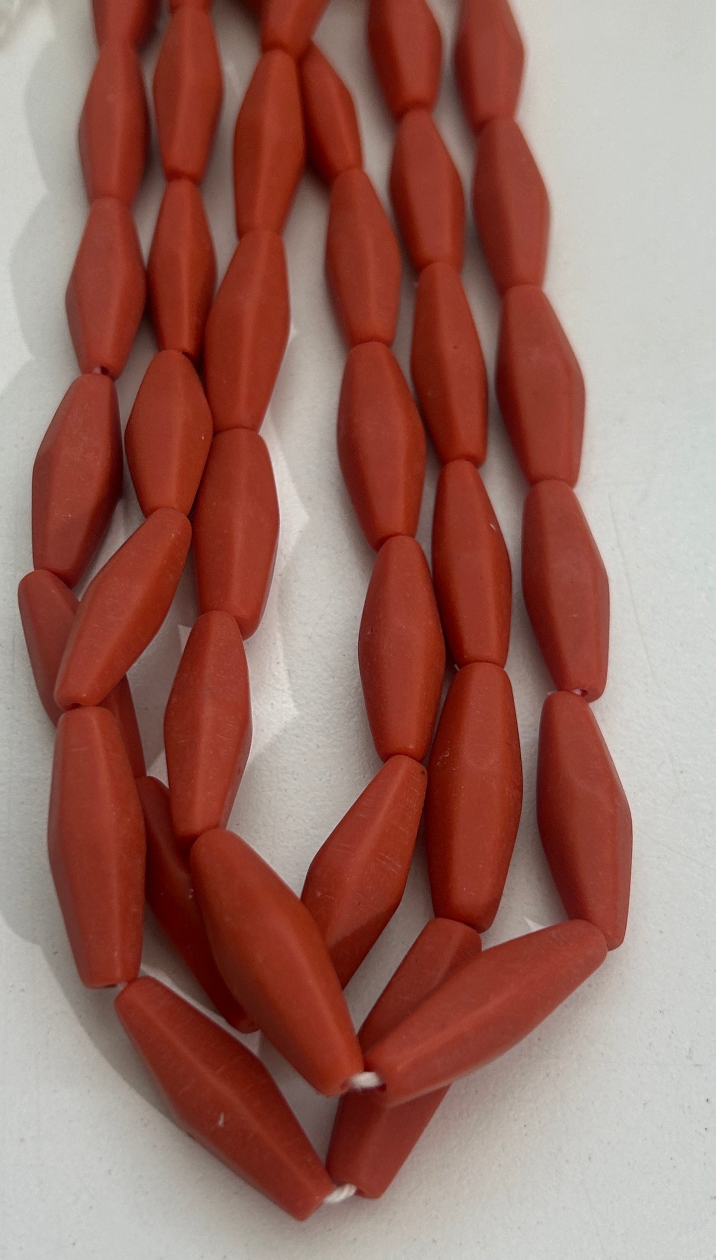 10x30mm Long Bicone Resin  31158