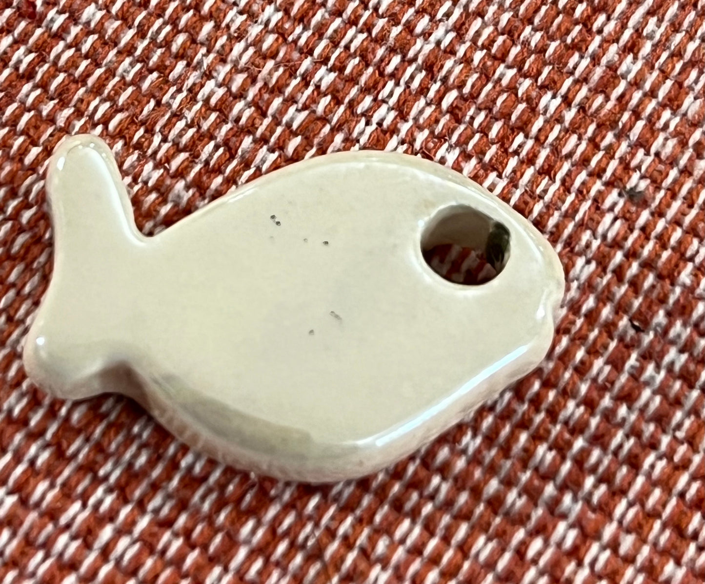 Approx 28mm Enamel Ceramic Fish 27961