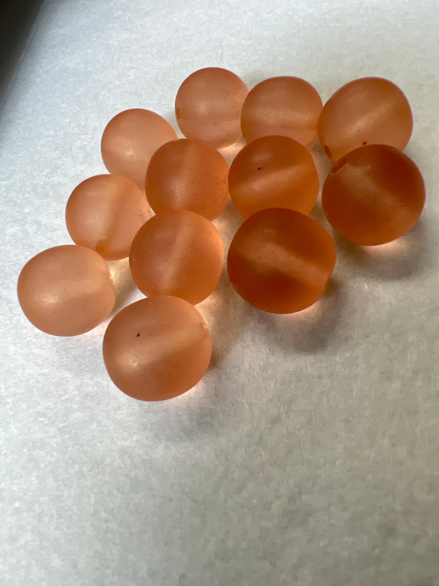 23mm Round Resin Loose