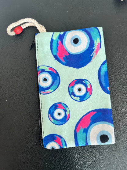 5*7.5^ Pouch