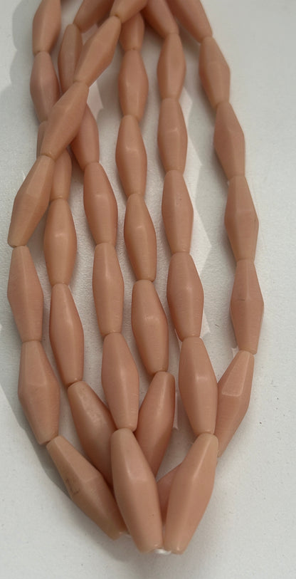10x30mm Long Bicone Resin  31158