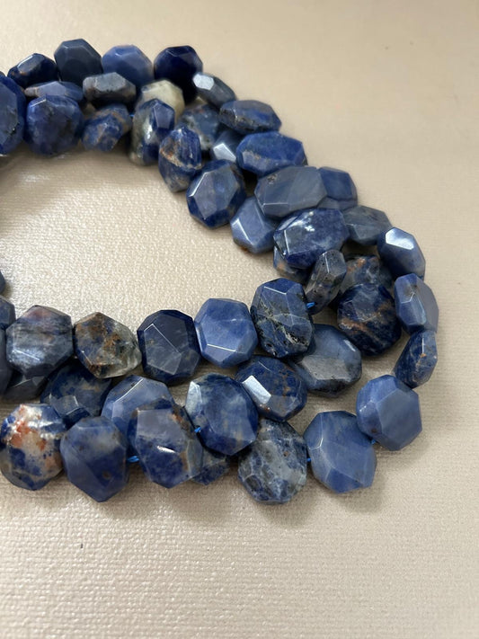 Irr Rect Sodalite Strand 27285