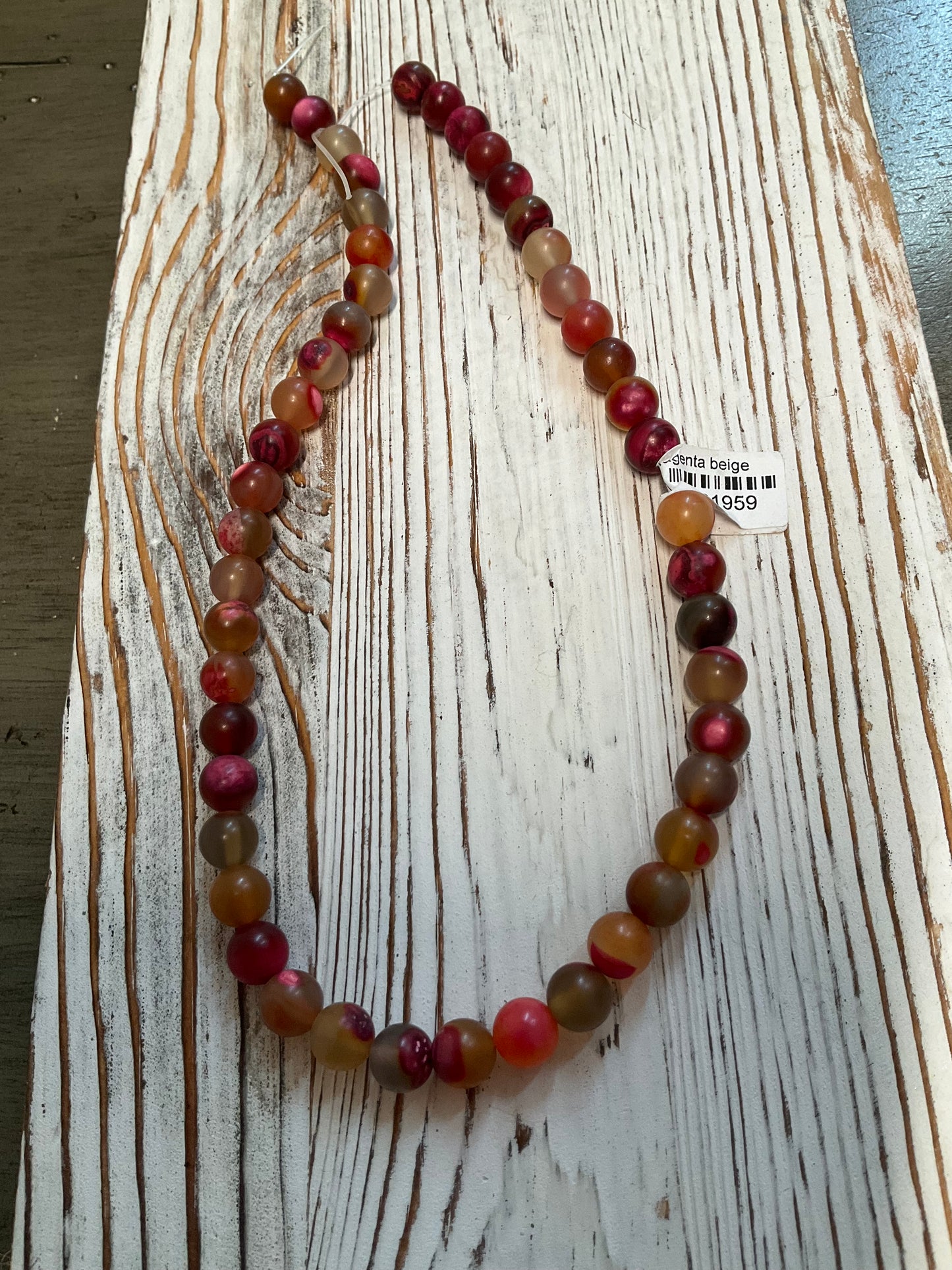 Different Tones Agate Magenta Beige (21959)