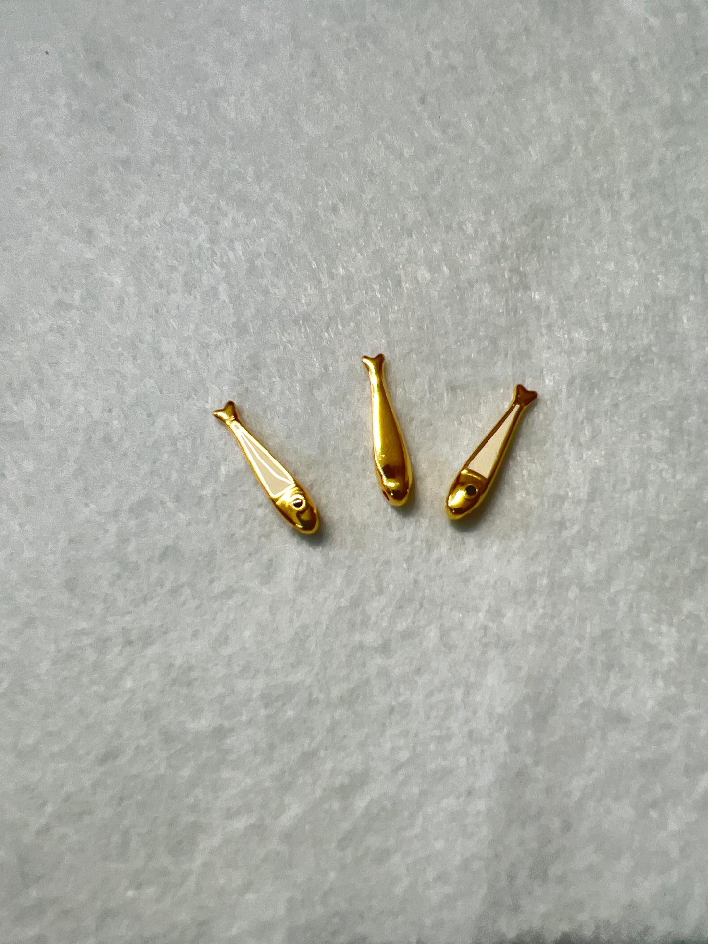 Fish 1.3 mm 24k Gold x pc (29278)