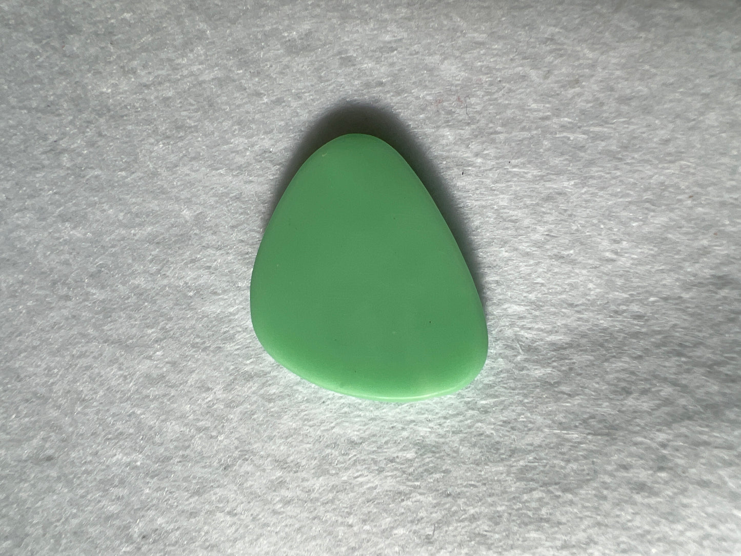 40mm Side Irreg Resin Loose (30063)