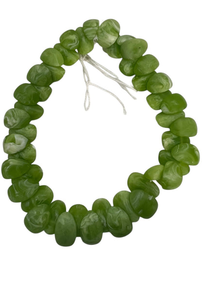 20mm Half Moon Color Resin)1/2 Strand