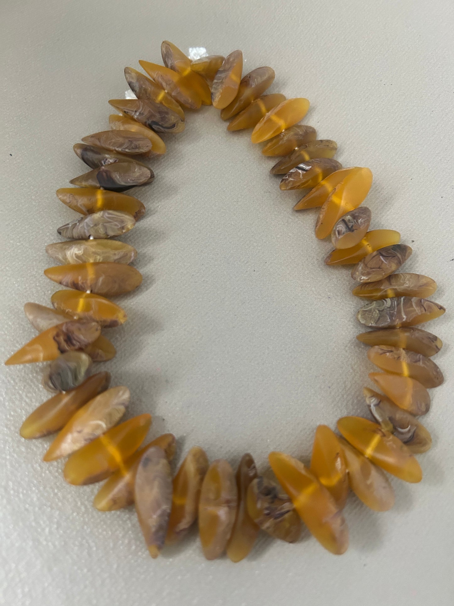 Irregular Resin Dagger Strand (29920)
