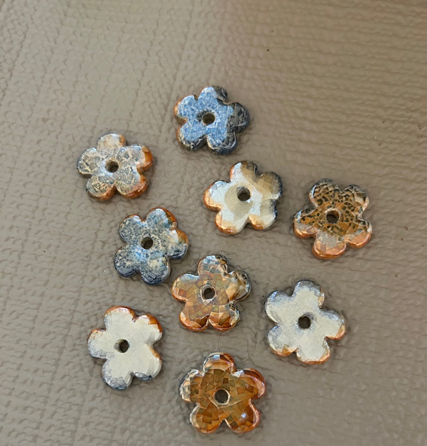 26mm ceramic flower each