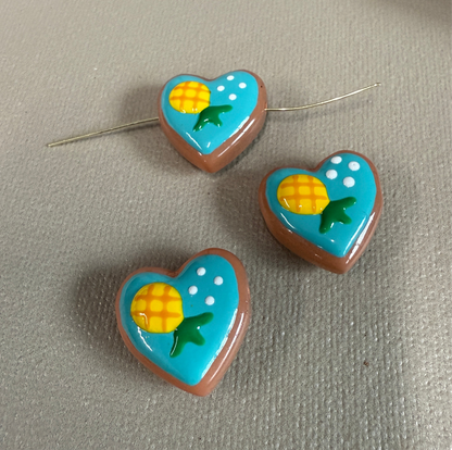 25x25mm Lampwork Fruit Heart (29129)