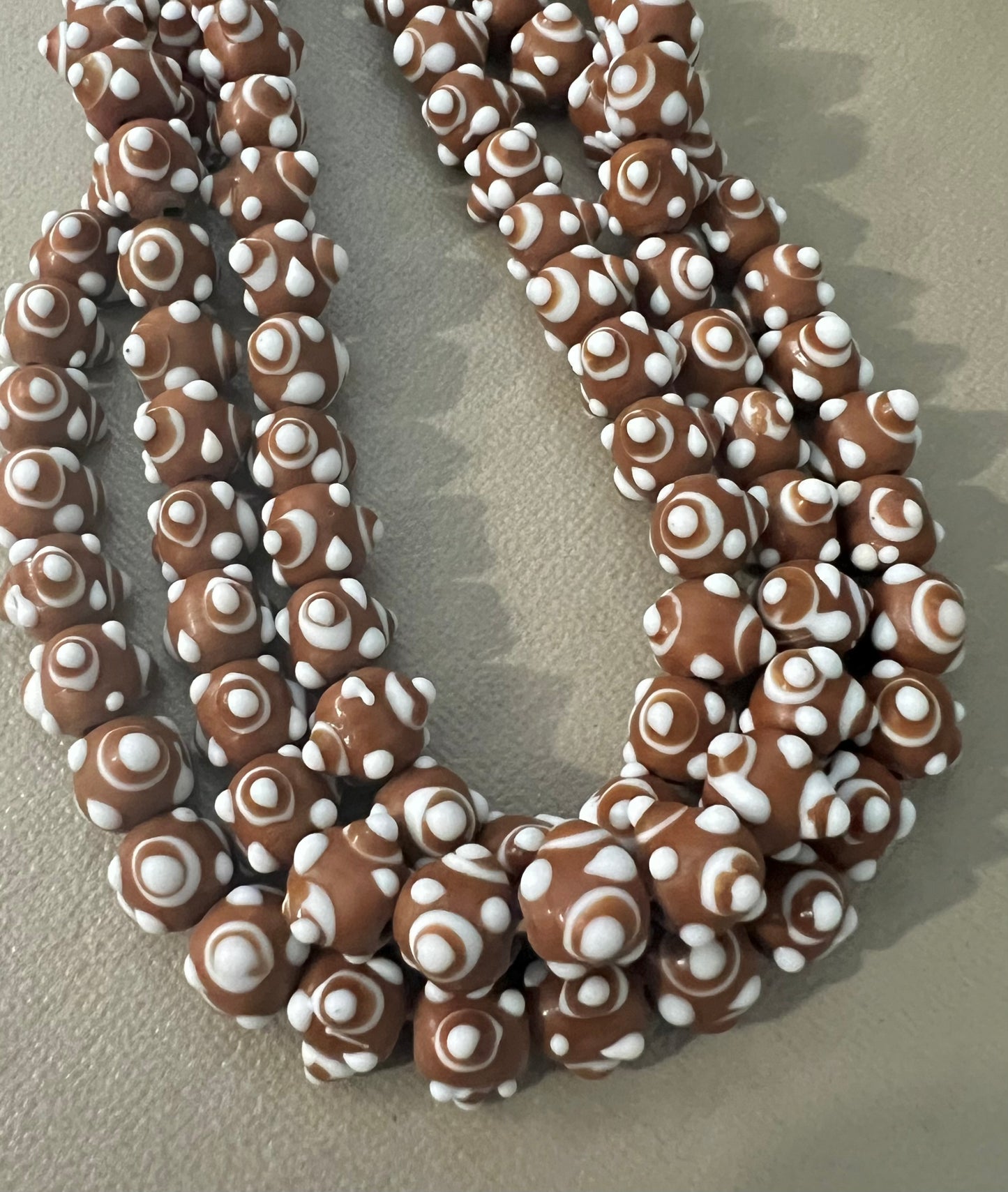 Solid Color White Dotted lampwork Strand l(30160)
