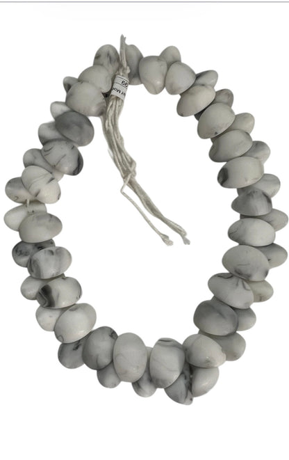 20mm Half Moon Color Resin)1/2 Strand