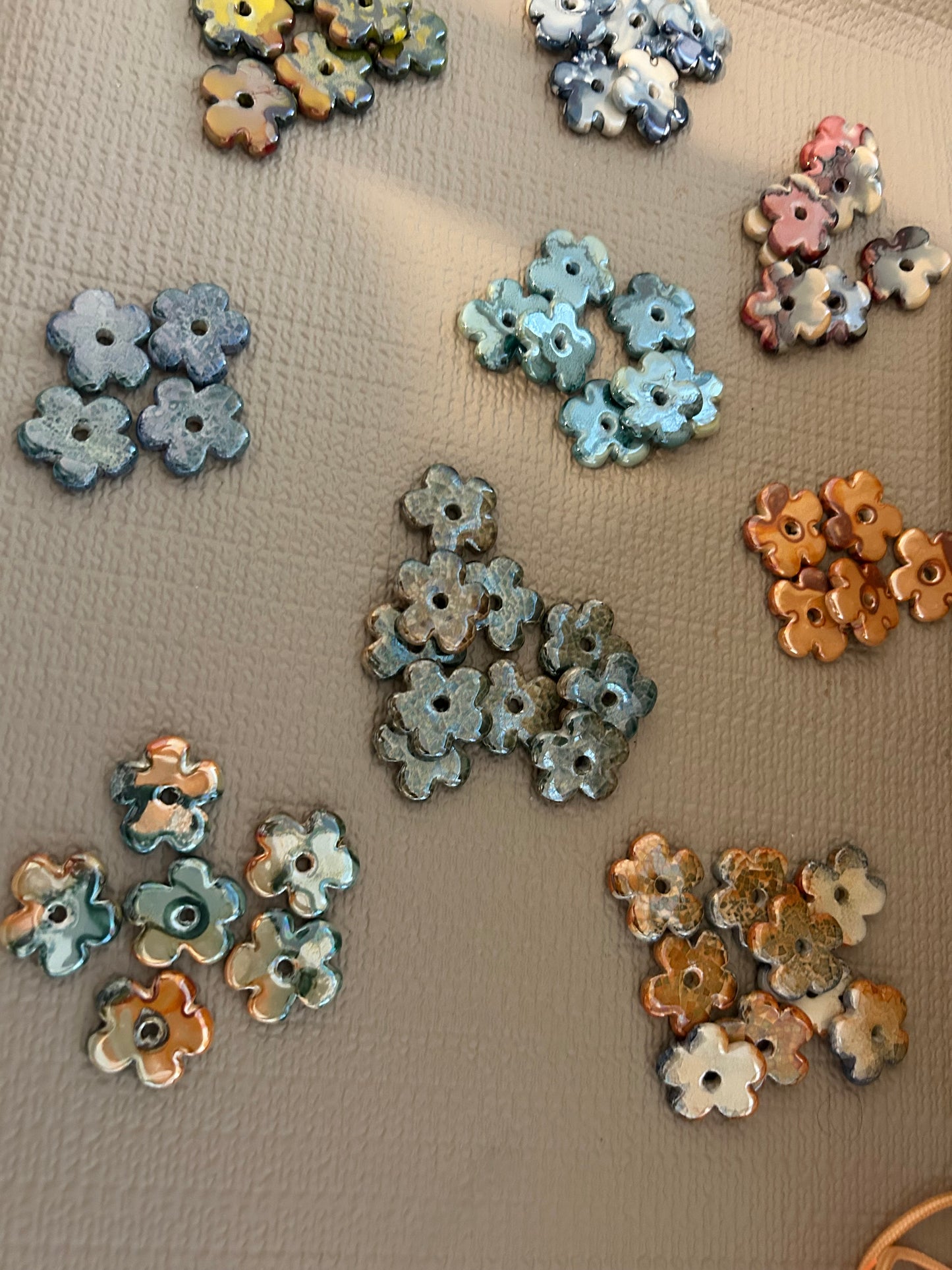 26mm ceramic flower each