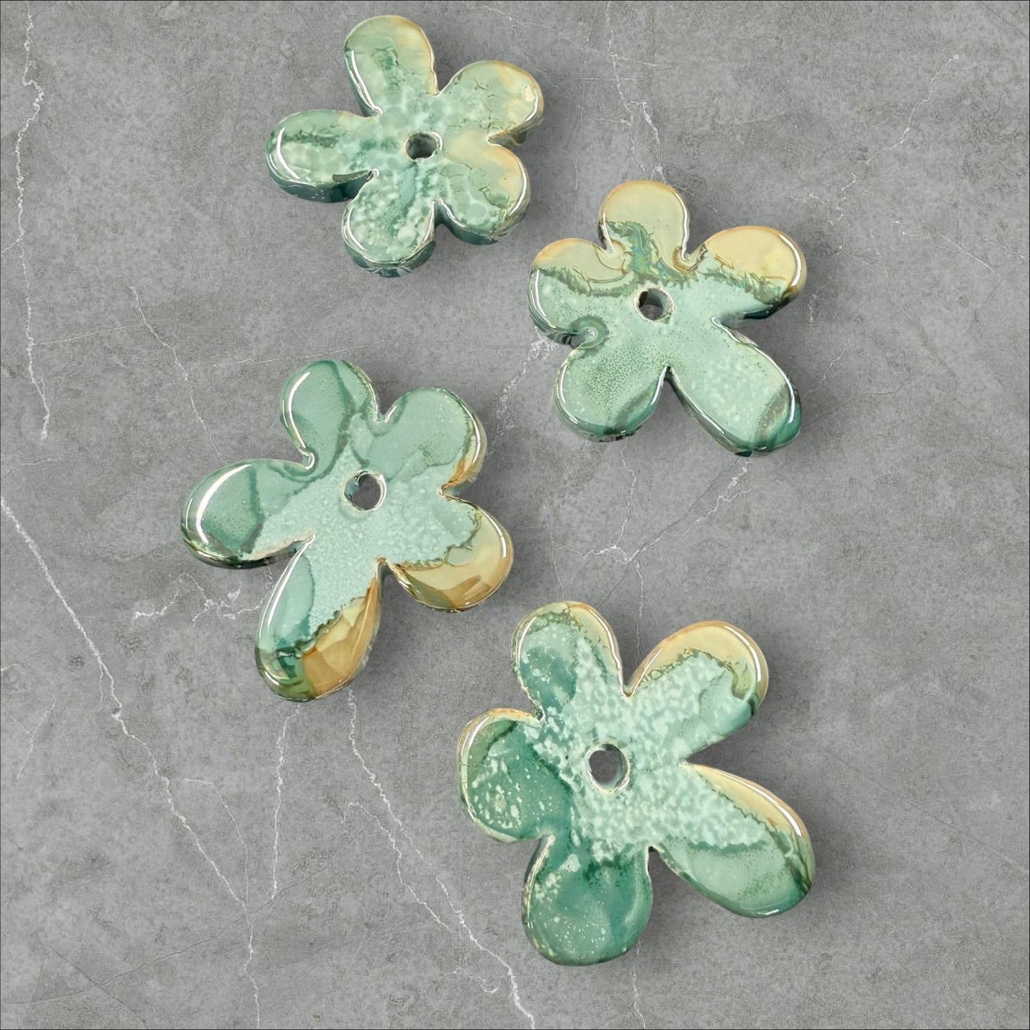 53mm Enamel Ceramic Flower 27577