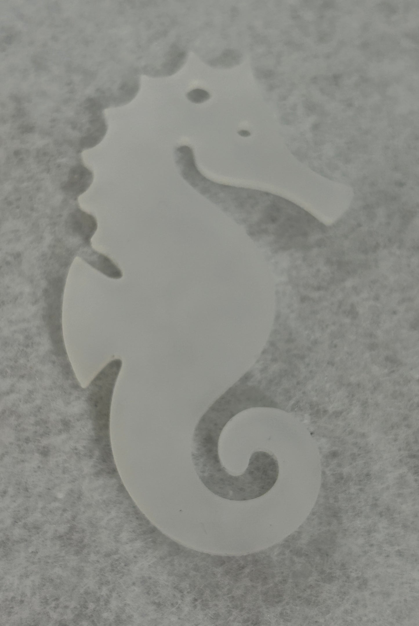 74mm Acrylic SeaHorse Dif.Colors