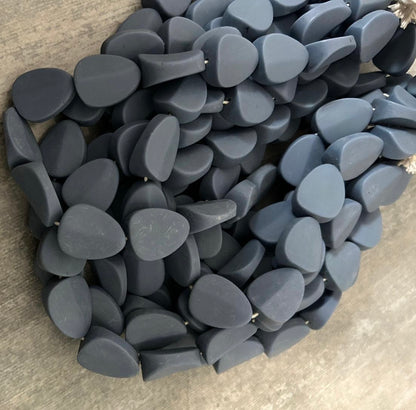 26mm resin strand(30076)16-17 pcs