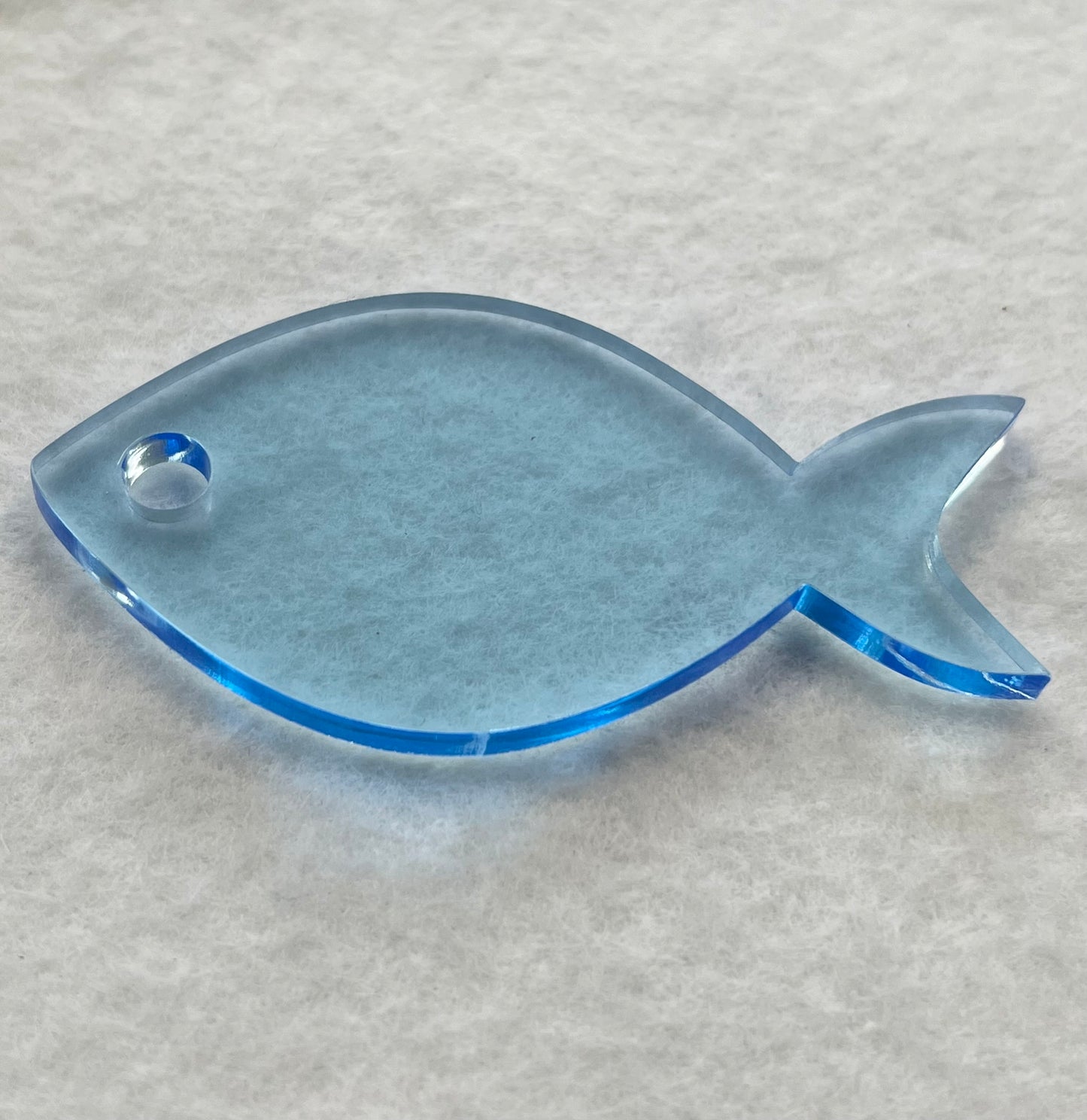 75mm Acrylic Fish Diff. Colors 31173