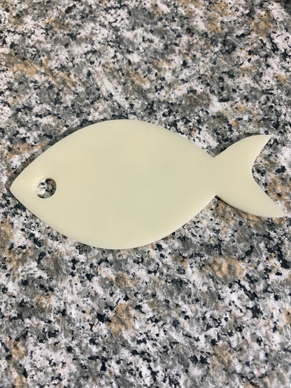 75mm Acrylic Fish Diff. Colors 31173