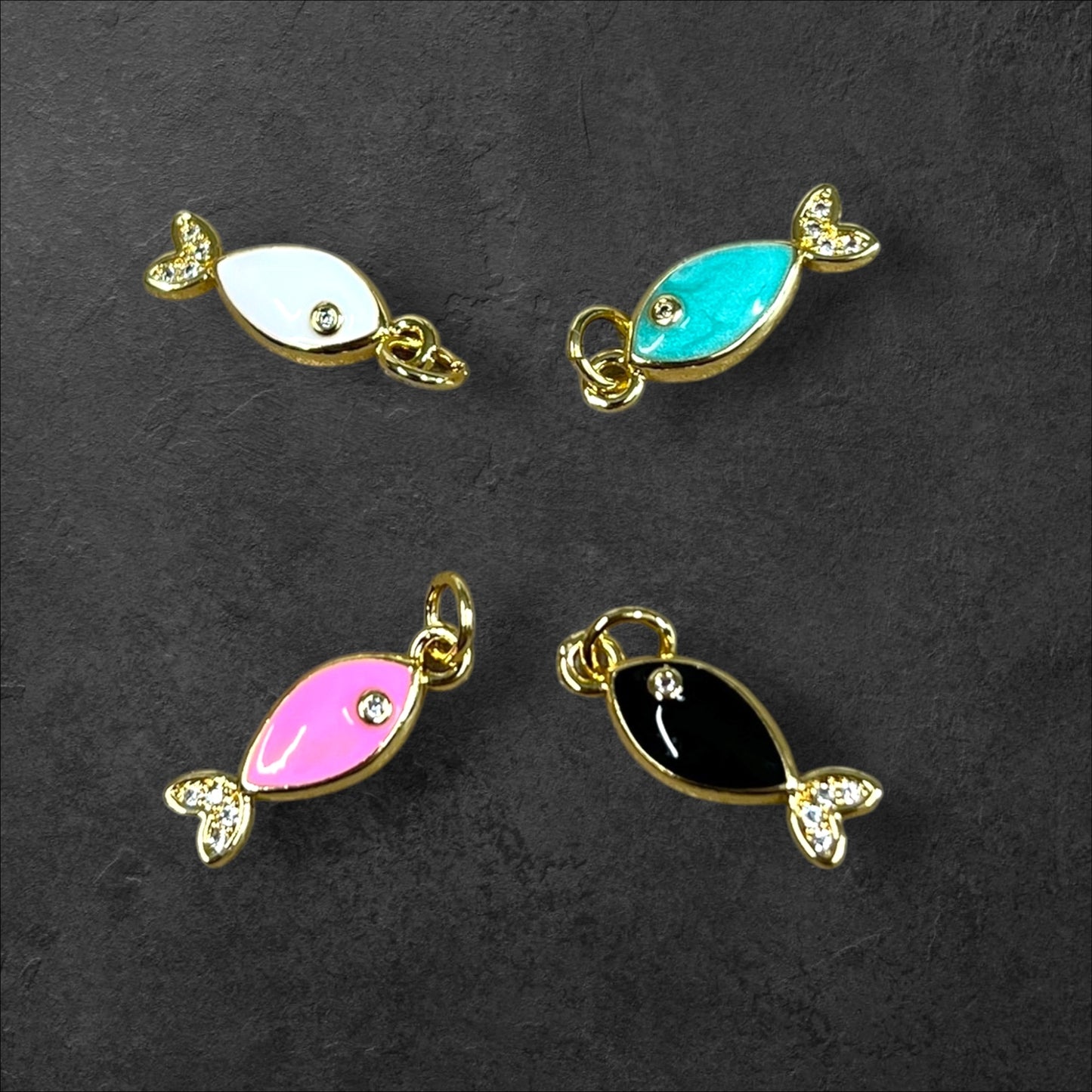 18x6mm Enamel/Zirc Fish (29769)
