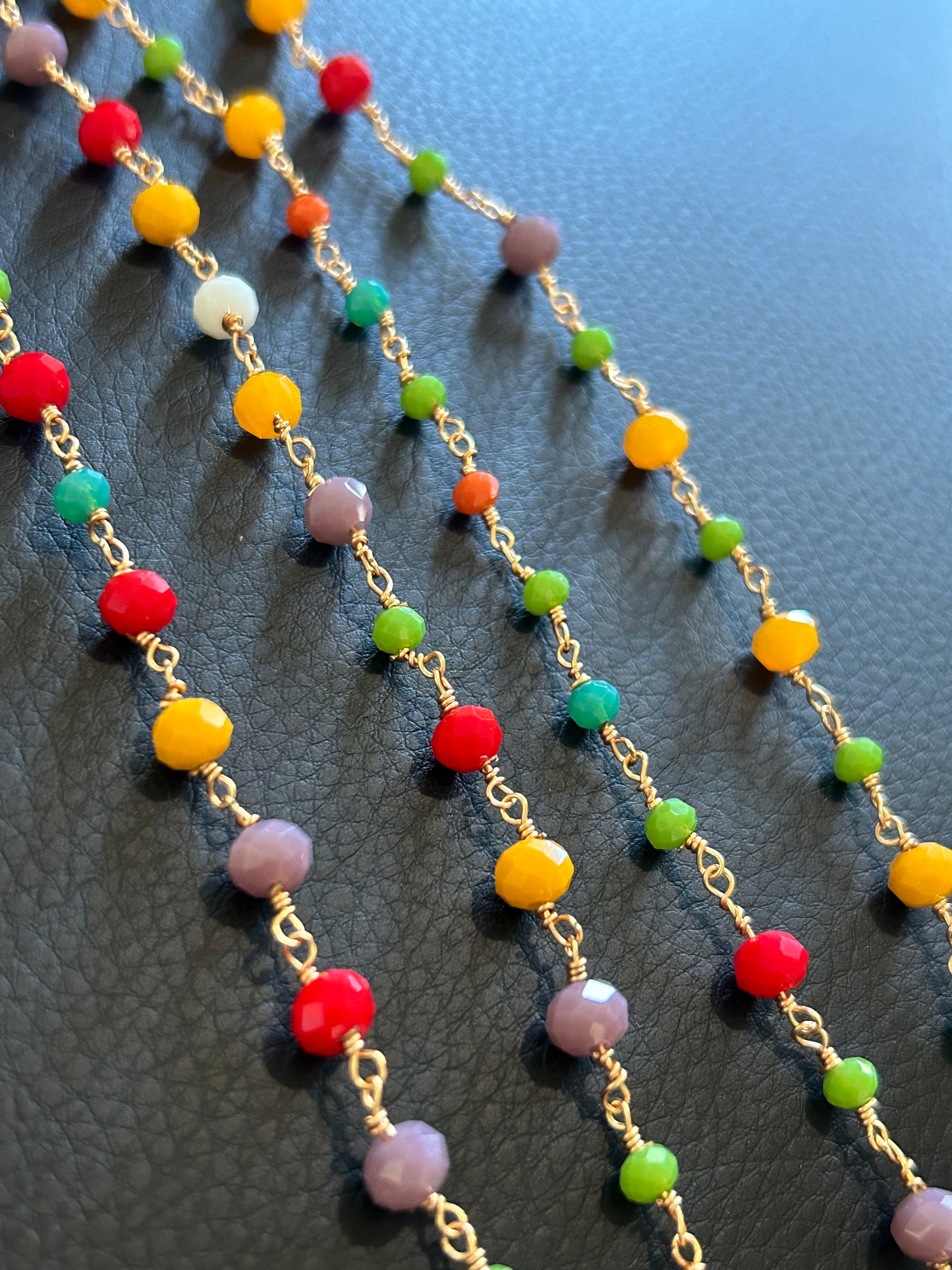 14k Cristal multicolor chain by feet. Cadena 14k de cristal multicolor, por pie. (SBM)