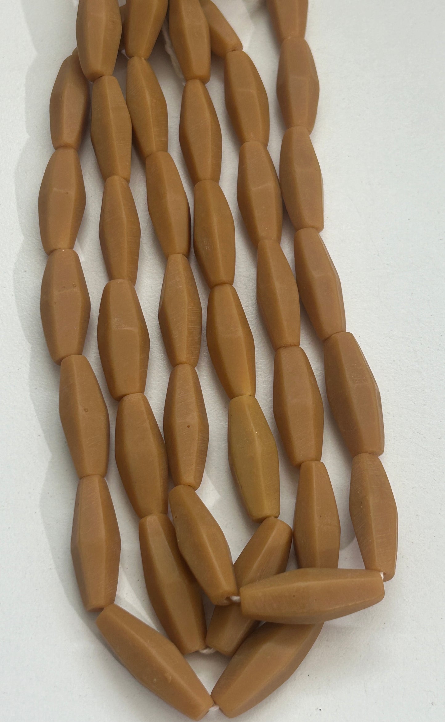10x30mm Long Bicone Resin  31158
