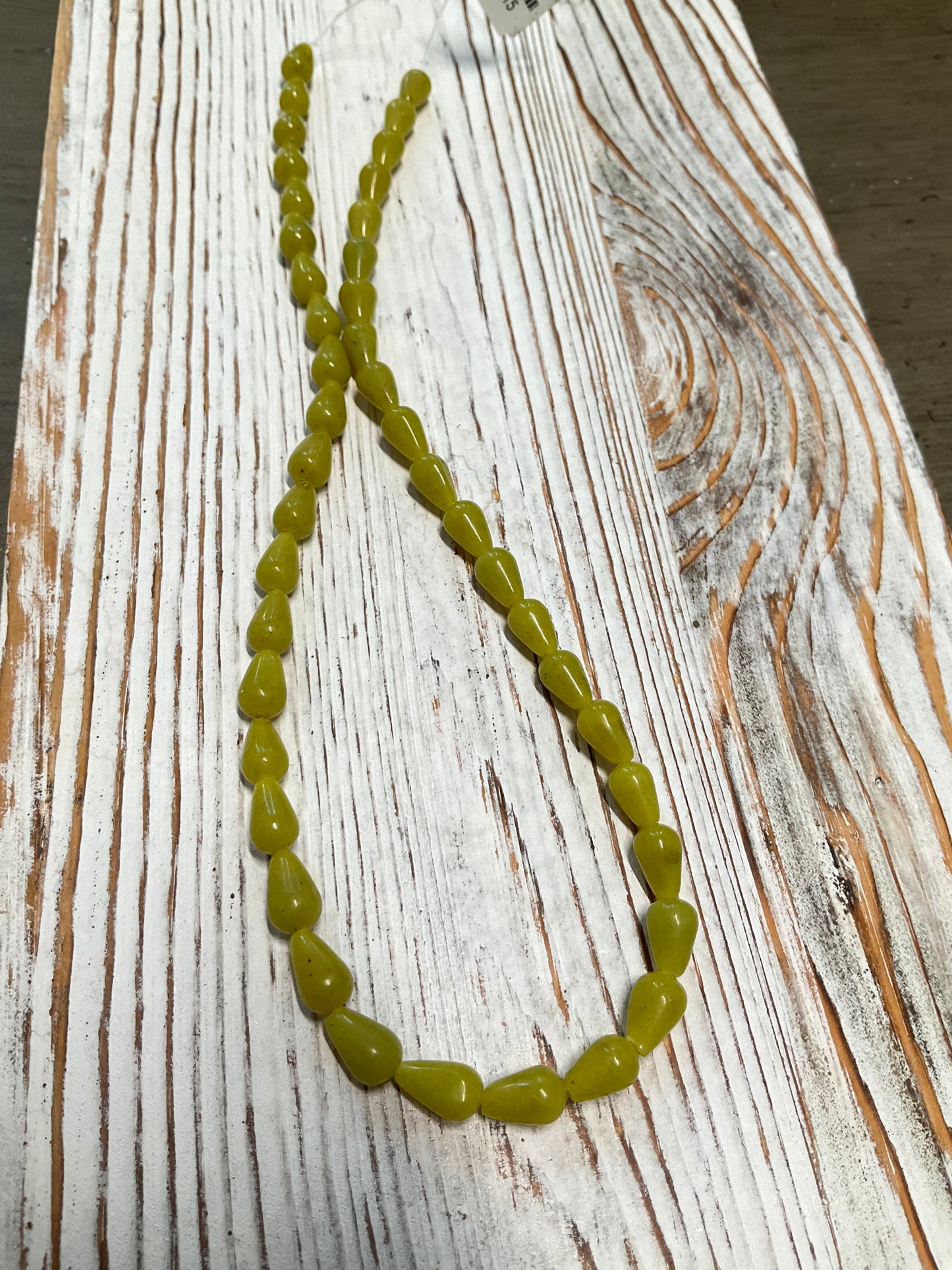 9mm Olive Green Jade Drop (25415)