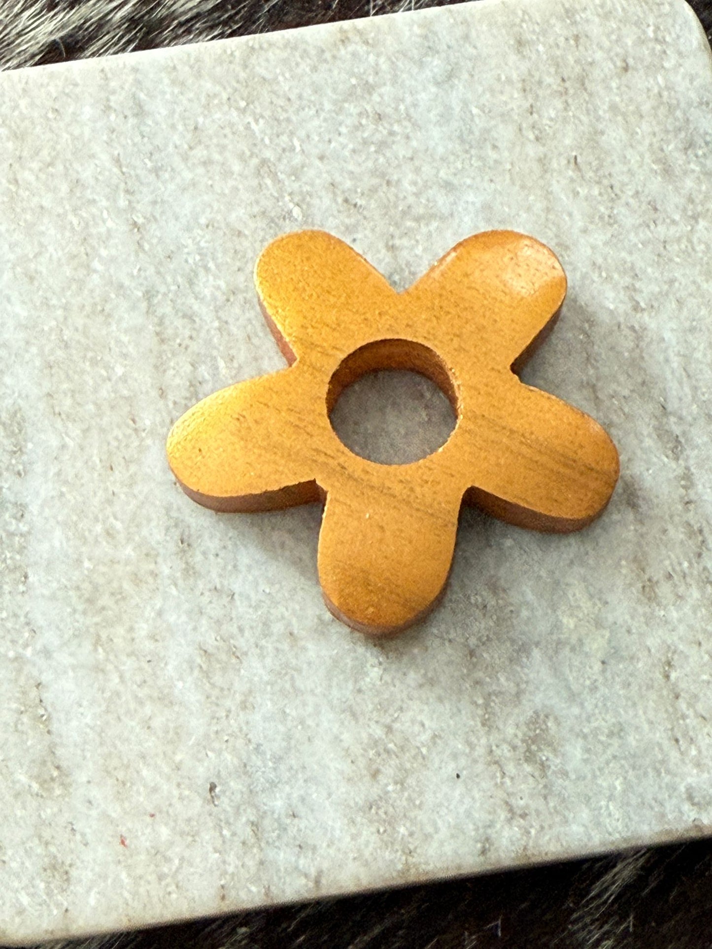 45mm Wooden Flower (29740)