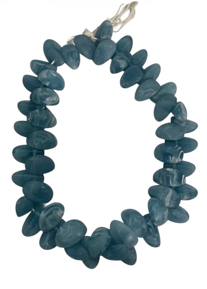 20mm Half Moon Color Resin)1/2 Strand