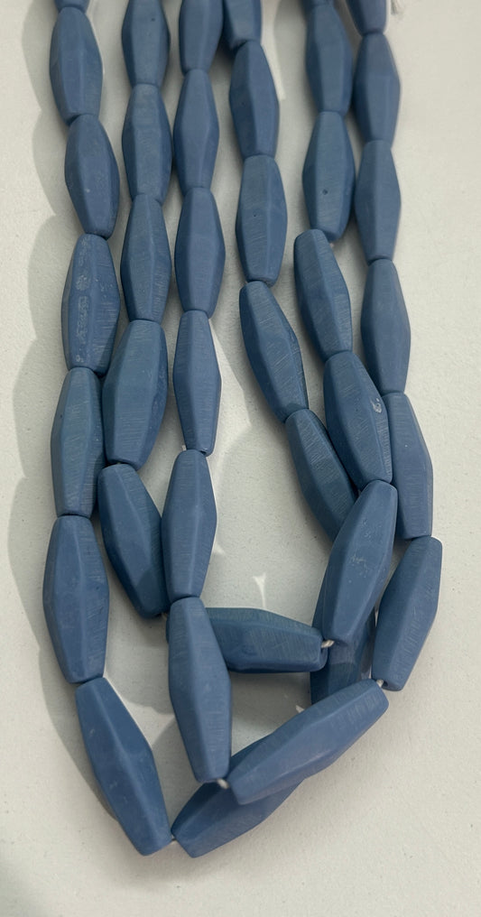 10x30mm Long Bicone Resin  31158