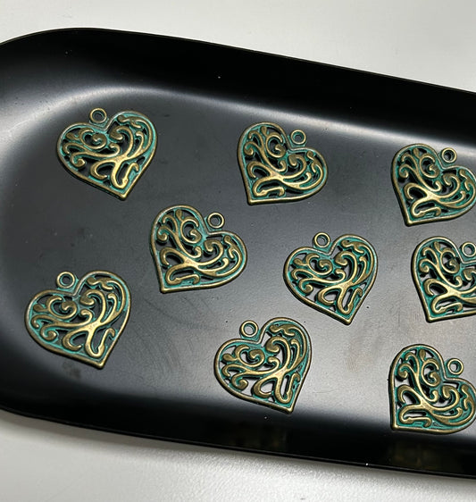 21mm Swirl Heart Shape Antique #27005