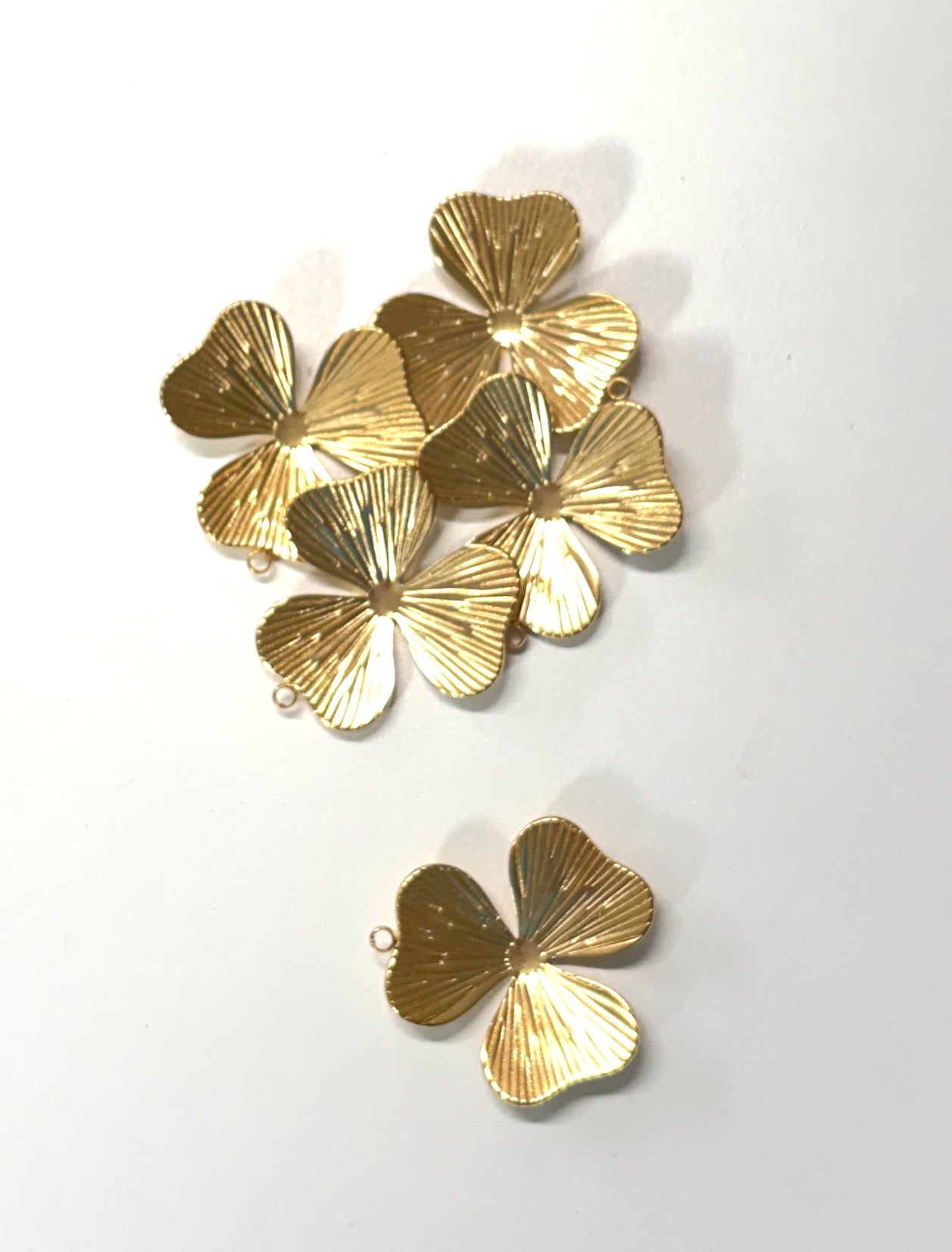 30mm Clover Flower Stainless Steel (pc)